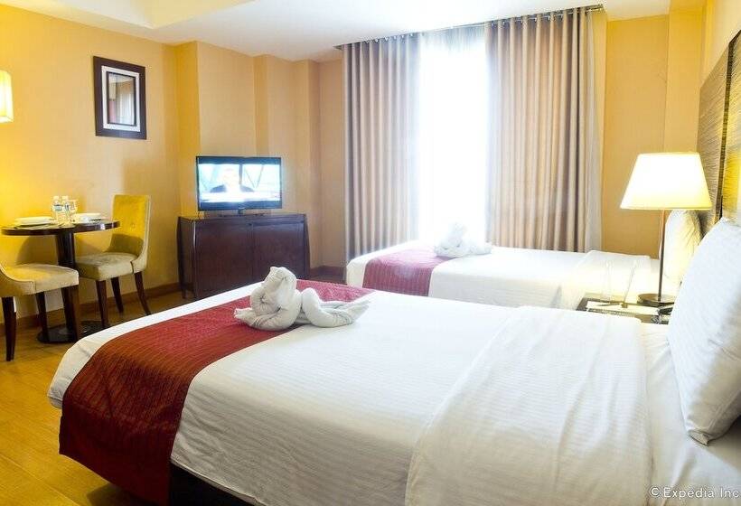 سوییت جونیور, Lancaster Hotel Manila