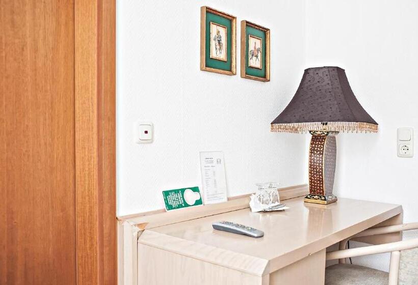 スタンダードシングルルーム, Löwen