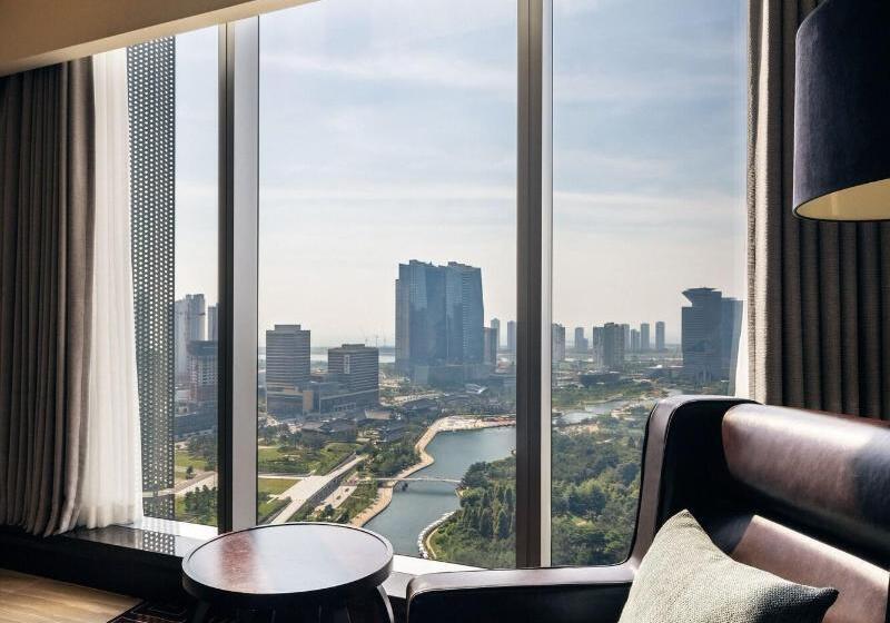 이그제큐티브 스위트 킹침대, Sheraton Grand Incheon