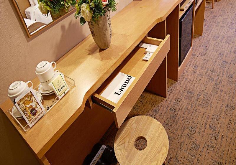 Четырехместный Номер Стандарт, Skypark Myeongdong 3
