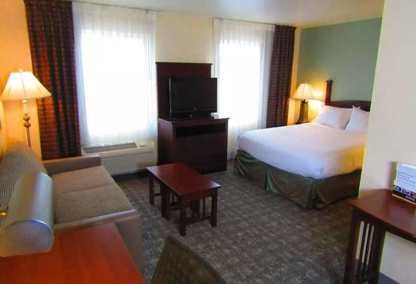 スタンダードスタジオ, Staybridge Suites Rochester University, An Ihg