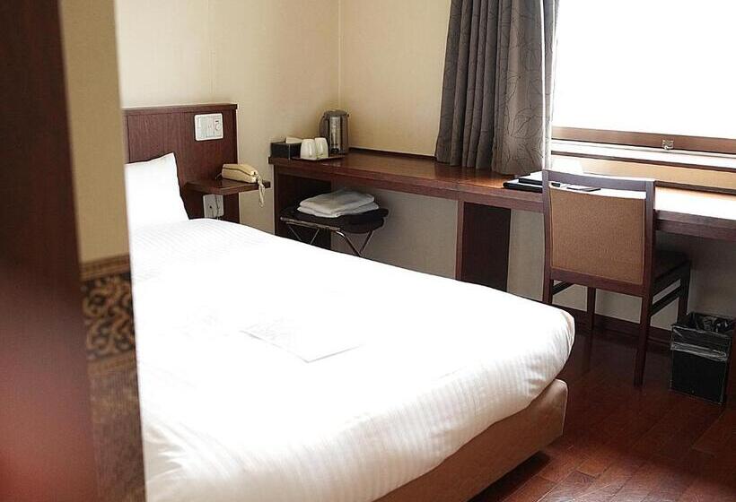 Номер Стандарт, Sutton Hotel Hakata City