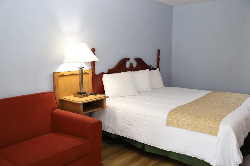 带大床的标准间, Super 8 By Wyndham Florence Sc I 95 North Hwy 76