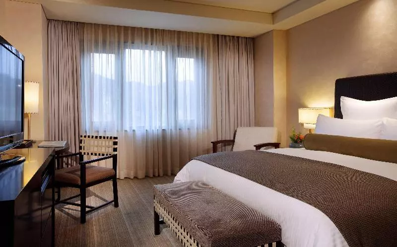 レイクビュースタンダードルーム, Intercontinental Alpensia Pyeongchang Resort, An Ihg