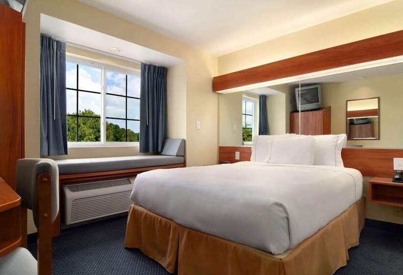 חדר סטנדרט מותאם לאדם עם מוגבלויות, Microtel Inn & Suites Huntsville