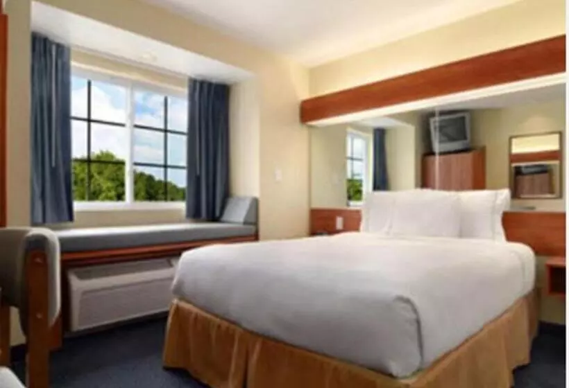 デラックススタジオ, Microtel Inn & Suites Huntsville