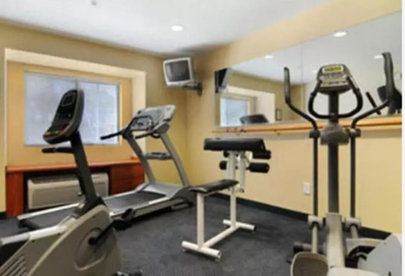 スタンダードスタジオ, Microtel Inn & Suites Huntsville