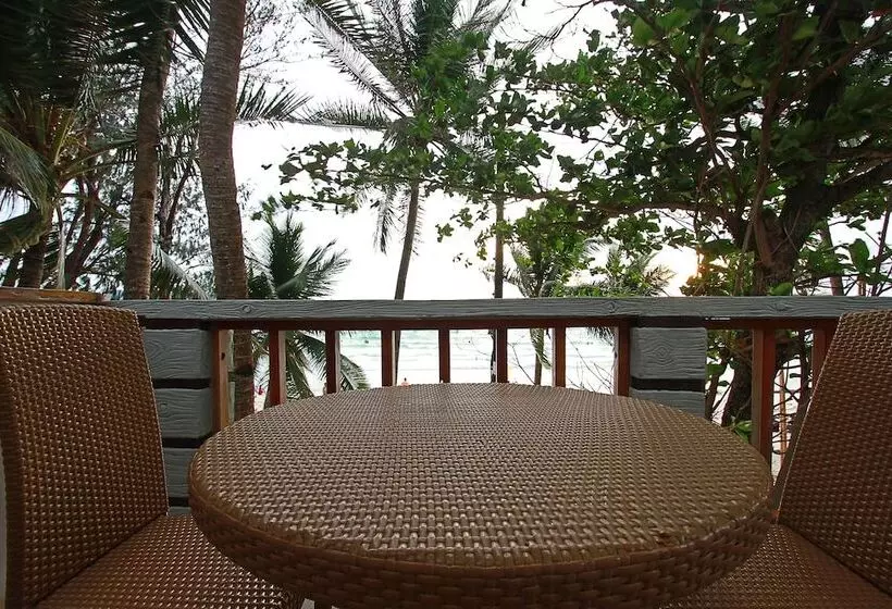 オーシャンビュースーペリアールーム, Nigi Nigi Too Beach Resort