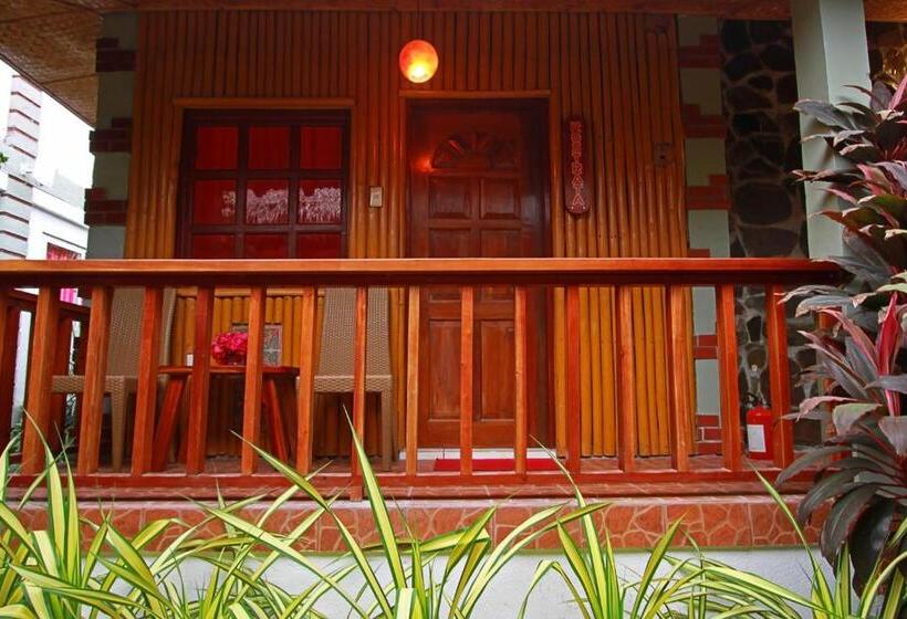 Chata, Nigi Nigi Too Beach Resort