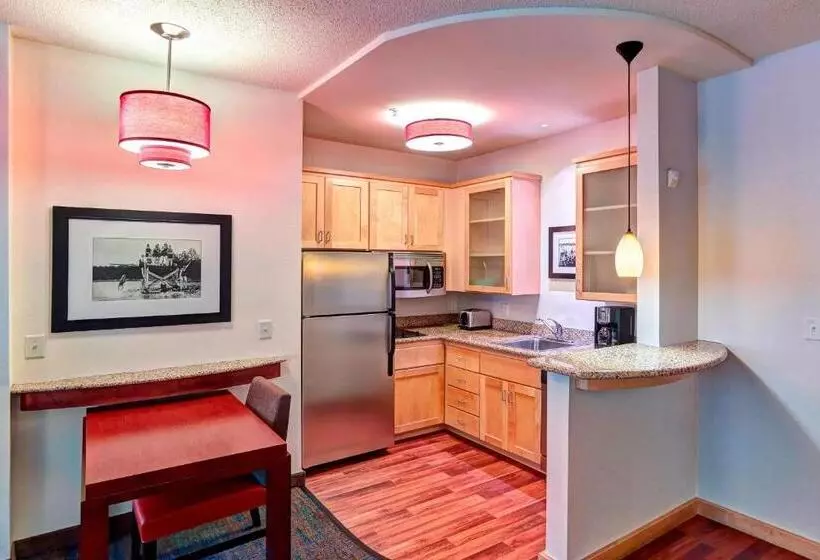 キングサイズベッドのスイートルーム, Residence Inn Minneapolis Plymouth