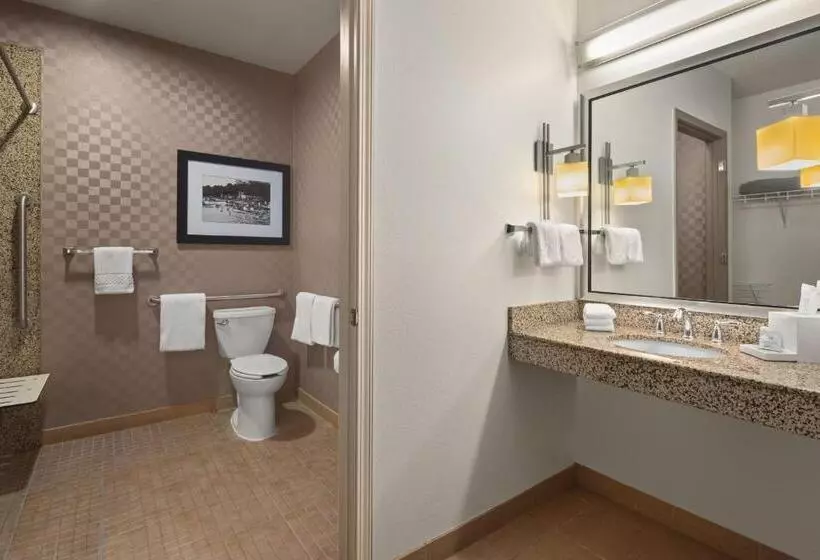 スタンダードスタジオ, Residence Inn Minneapolis Plymouth