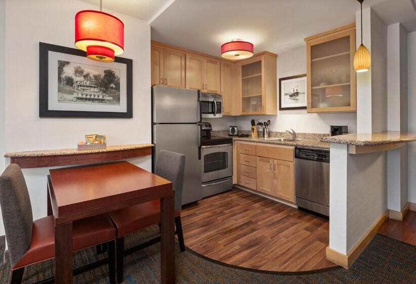 Люкс 2 Спальни, Residence Inn Minneapolis Plymouth