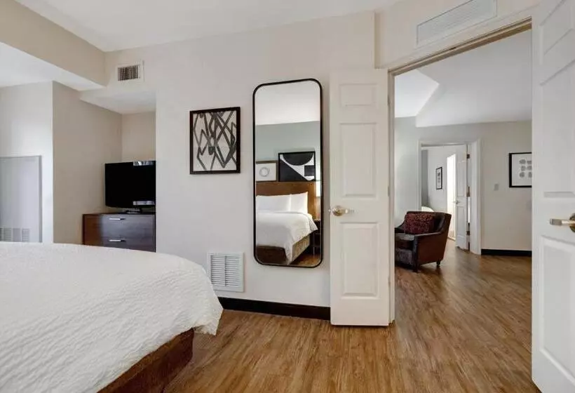 ２ベッドスイートルーム, Staybridge Suites Tallahassee I 10 East, An Ihg