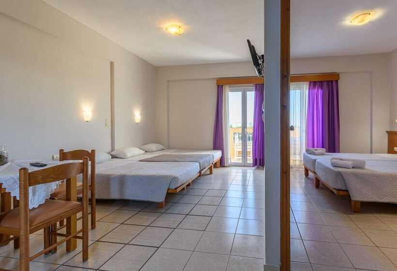 Апартаменты 1 Спальня, Danelis Studios & Apartments