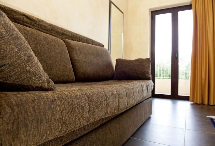 スタンダード4人部屋, Bv Borgo Del Principe