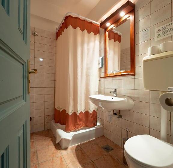 חדר סטנדרט, Cabernet