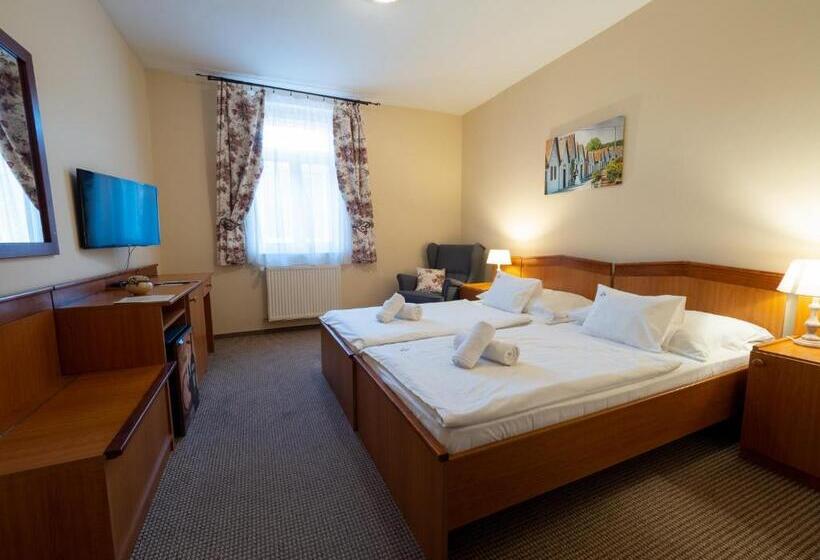 חדר סטנדרט, Cabernet