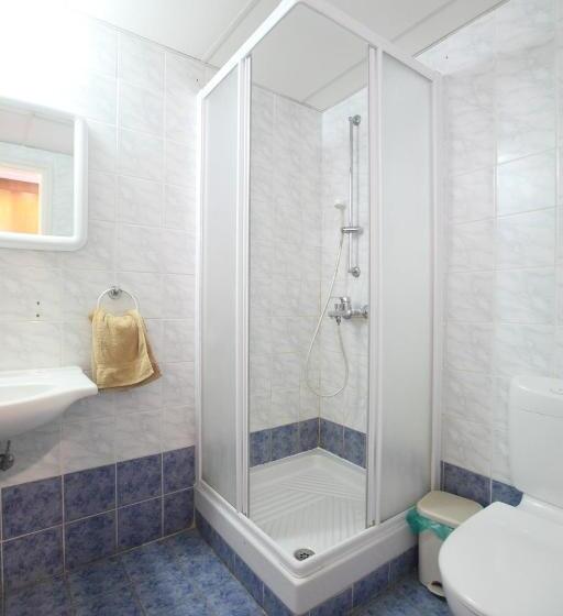 标准工作室, Captain Karas Holidays Apartments