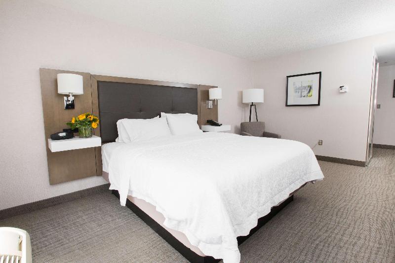 Люкс Кровать Кинг, Hampton Inn Raynhamtaunton