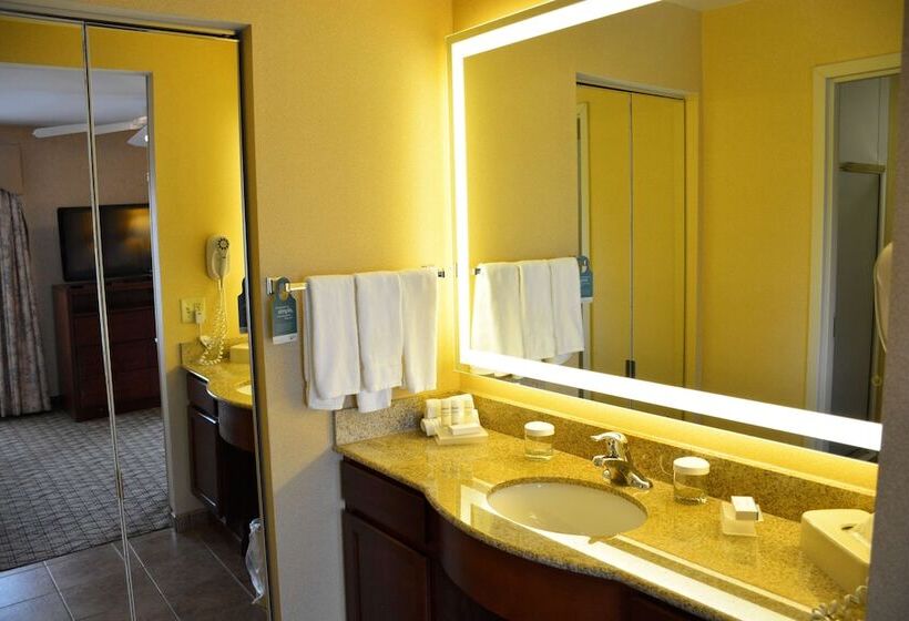 스위트, Homewood Suites By Hilton Brighton