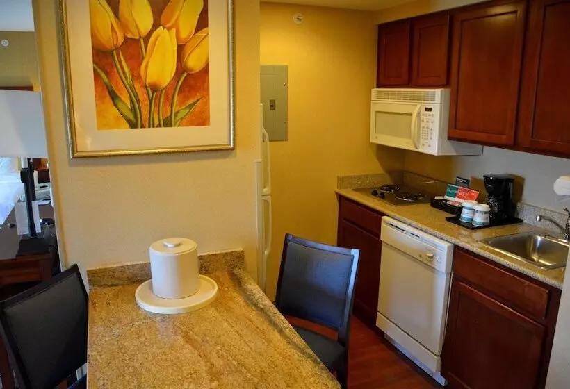 スイート, Homewood Suites By Hilton Brighton