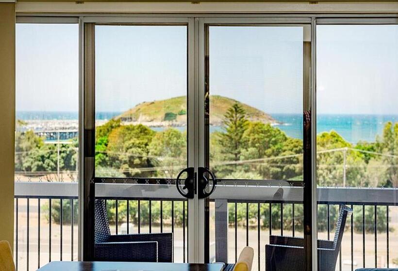 스탠다드 스튜디오 킹침대, The Observatory Self Contained Apartments