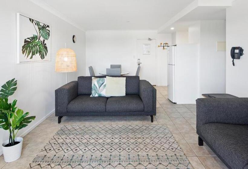 Апартаменты 2 Спальни Вид на Море, The Observatory Self Contained Apartments