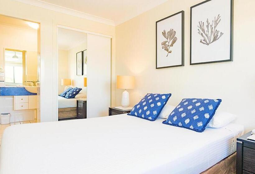 Дом 3 Спальни, The Observatory Self Contained Apartments