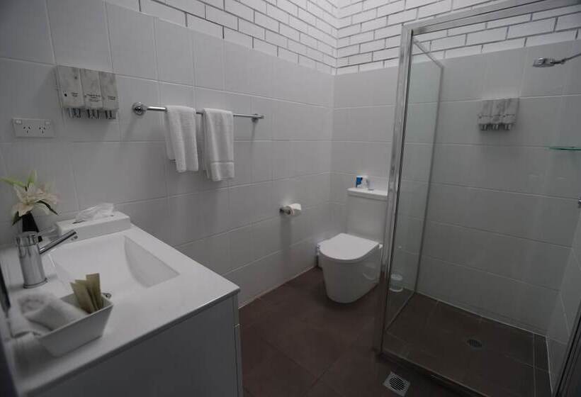 豪华房间, The Town House Motor Inn