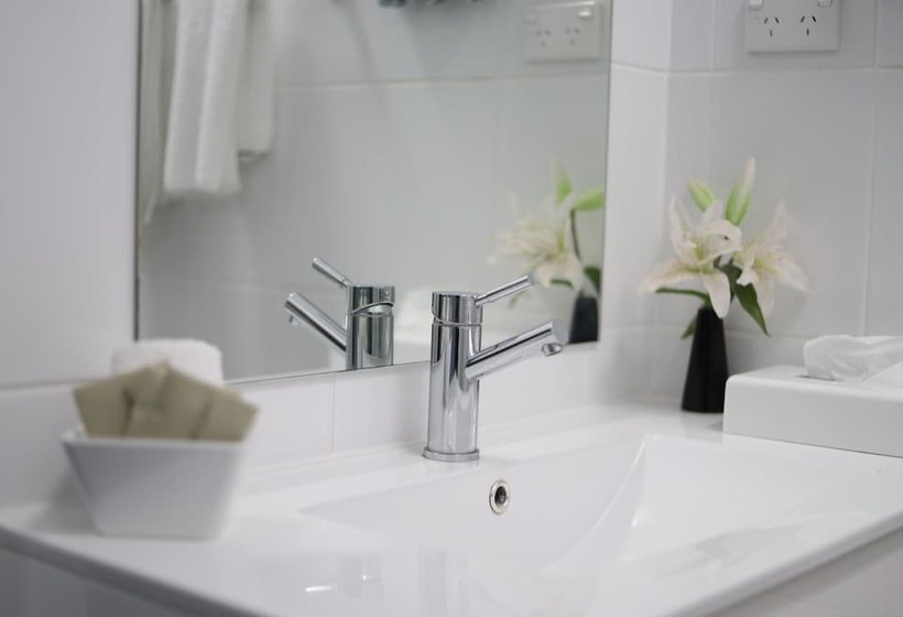 豪华房间, The Town House Motor Inn