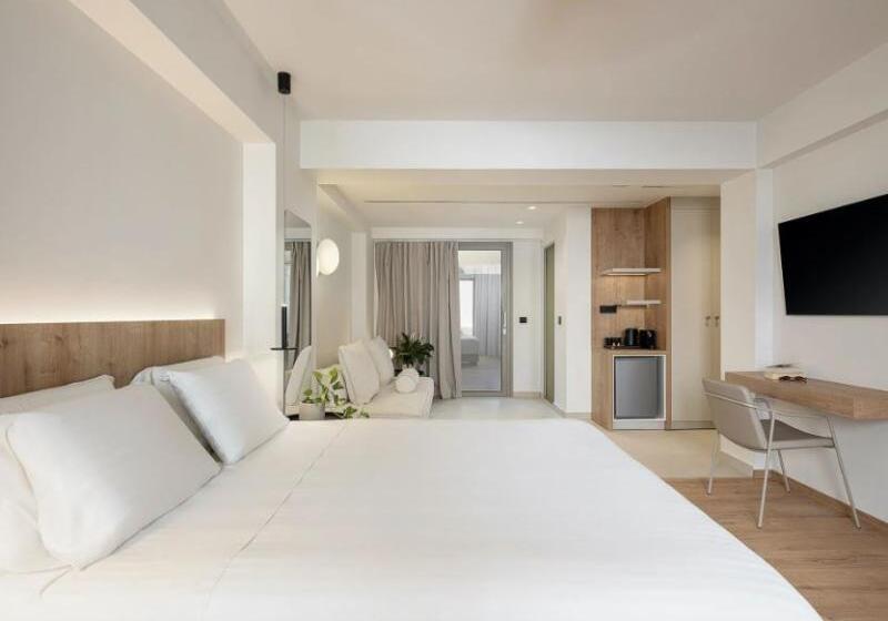 Escritório Estándar, Iperion Beach