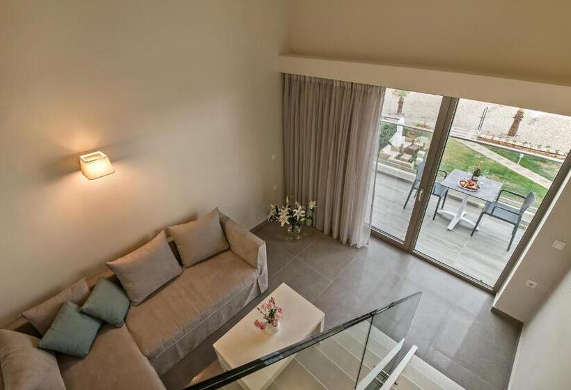 Quarto Dúplex, Iperion Beach