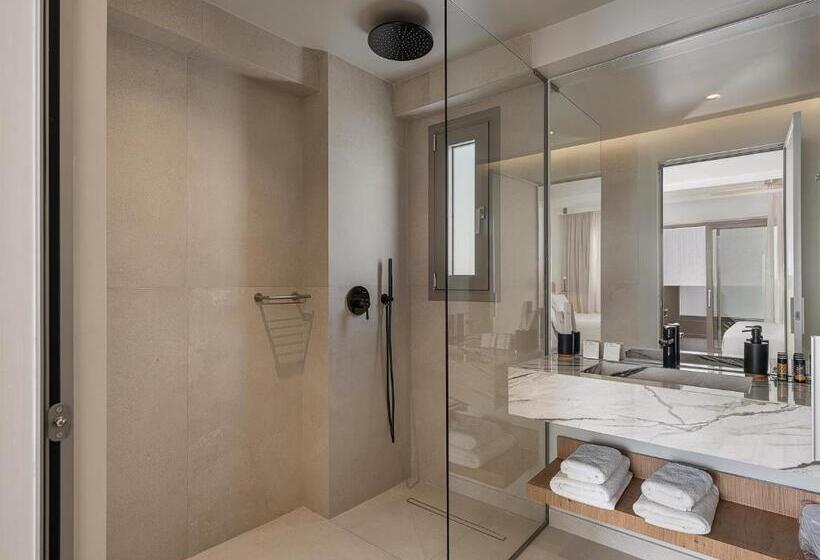 Escritório Superior, Iperion Beach