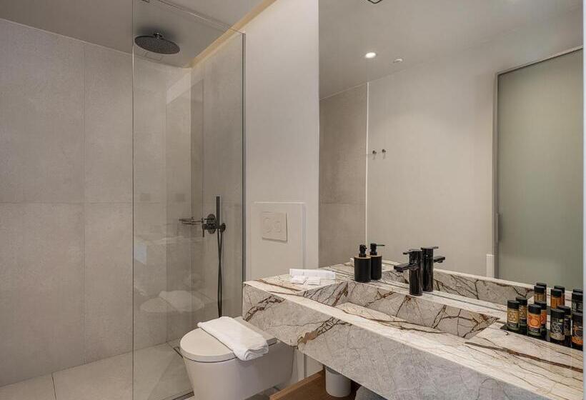 Bungalow Superior, Iperion Beach