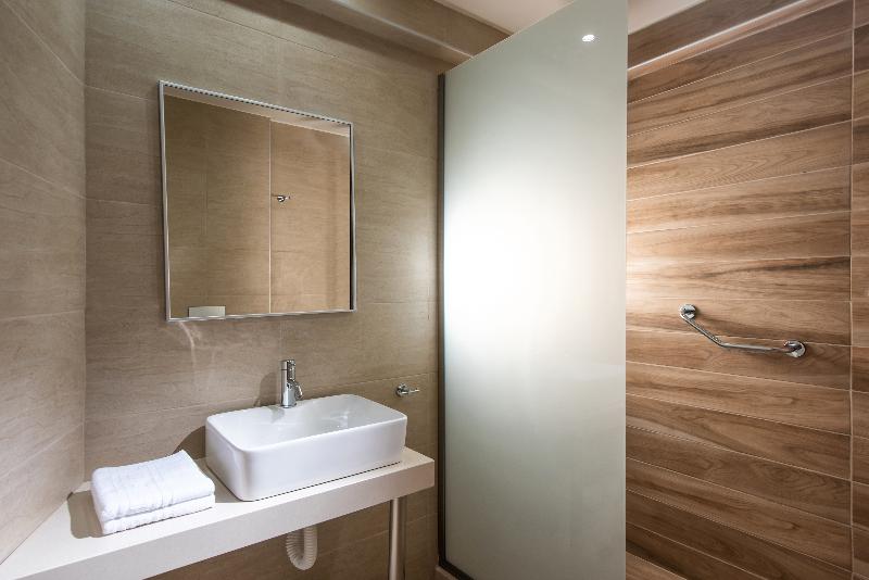 Estudio Estàndard, Lofos Apartments