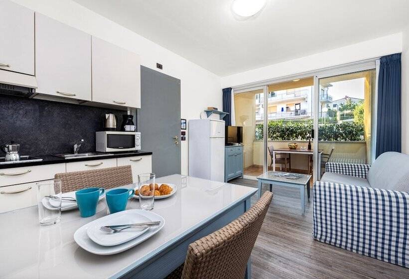 带1个卧室的带阳台的公寓, Family Resort Del Mar