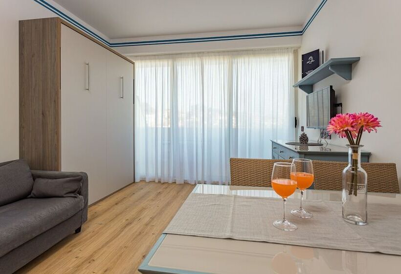 Апартаменты Superior 1 Спальня Вид на Море, Family Resort Del Mar