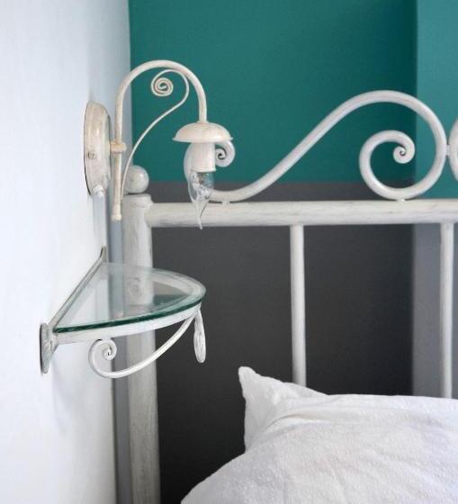 חדר סטנדרט, Retro Hostel