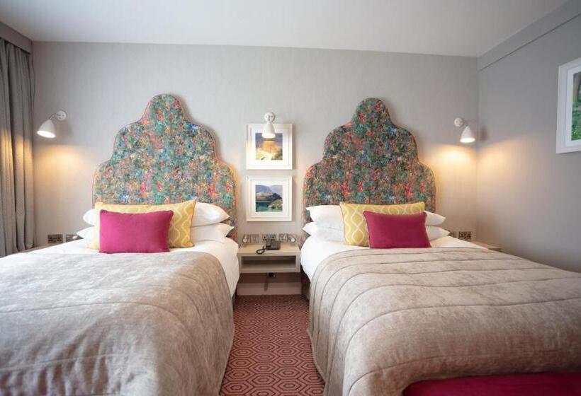 Номер Executive, Four Seasons Hotel, Carlingford