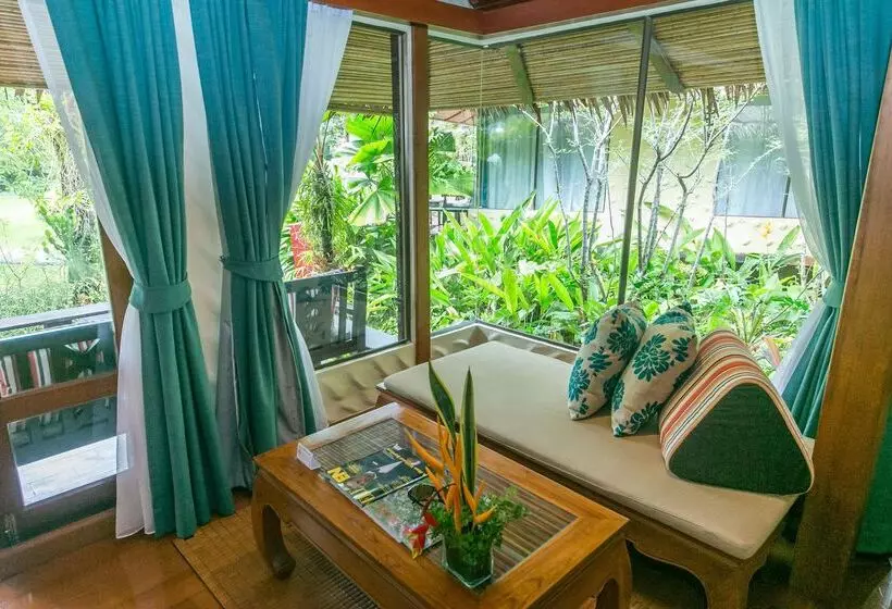 キャビン, Centara Koh Chang Tropicana Resort