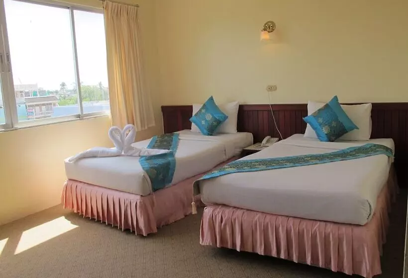 スタンダードルーム, Chumphon Palace