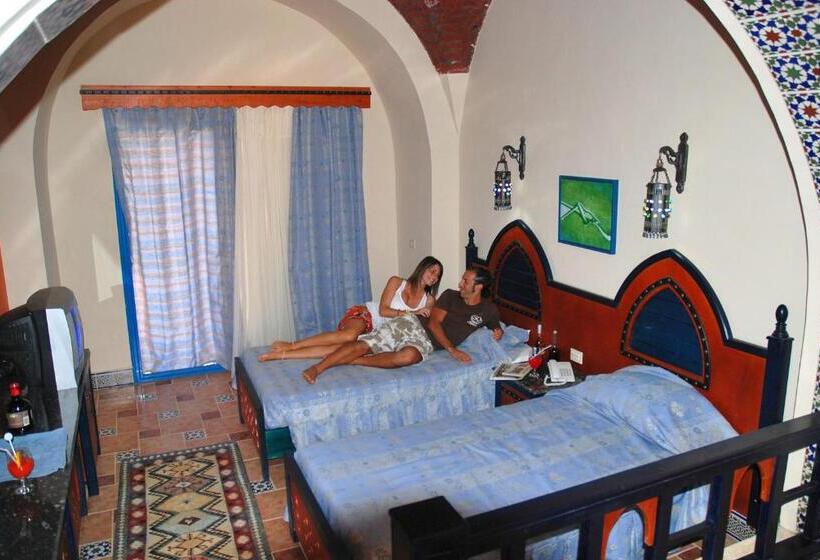 اتاق سوپریور با چشمانداز دریا, Faraana Height Aqua Park Resort