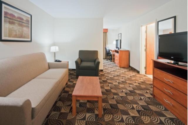 身障者適用スイートルーム, Holiday Inn Express Hotel & Suites Bainbridge, An Ihg