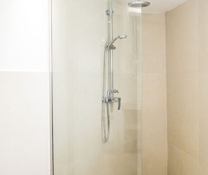 수피리어 스튜디오, Island Kavos