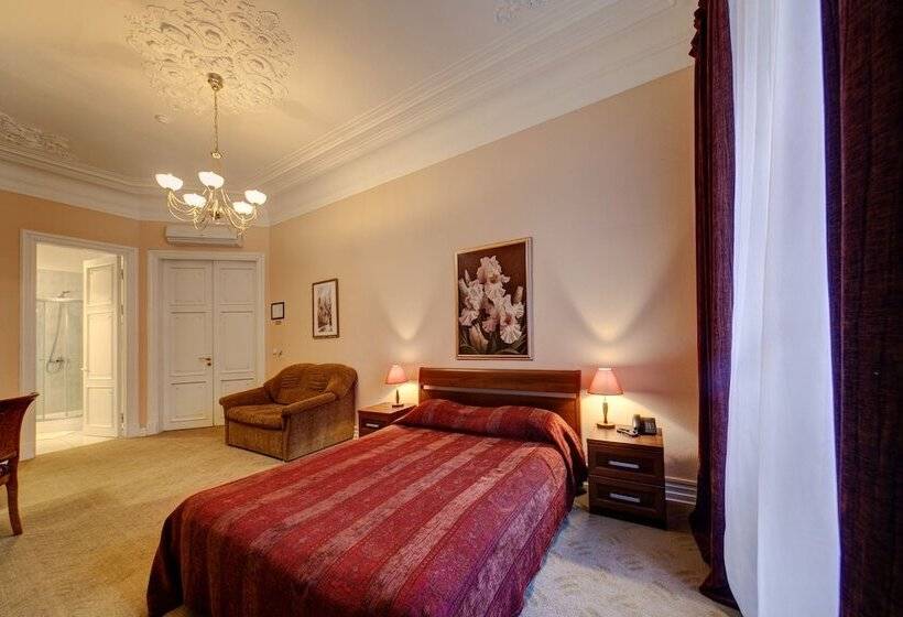 舒适型房间, Sonata At Palace Square