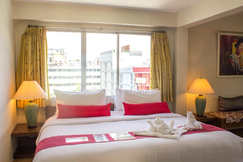 اتاق لوکس, Villa Cha Cha Banglumphu