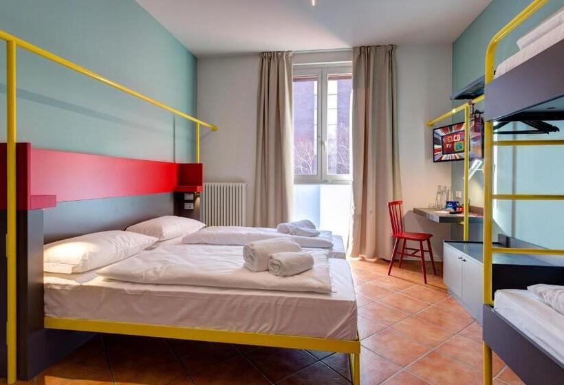 四人标准间, Meininger Milano Garibaldi