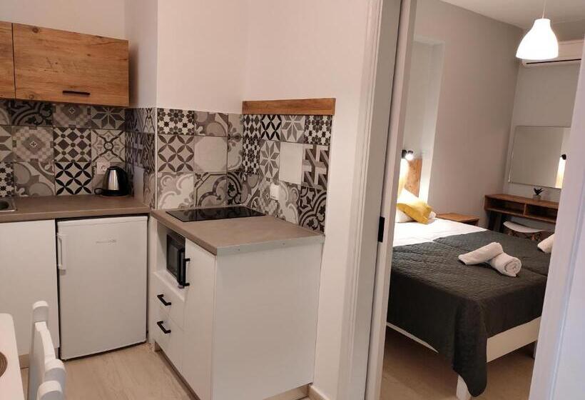 Апартаменты Deluxe 1 Спальня, Valentinos Apartments