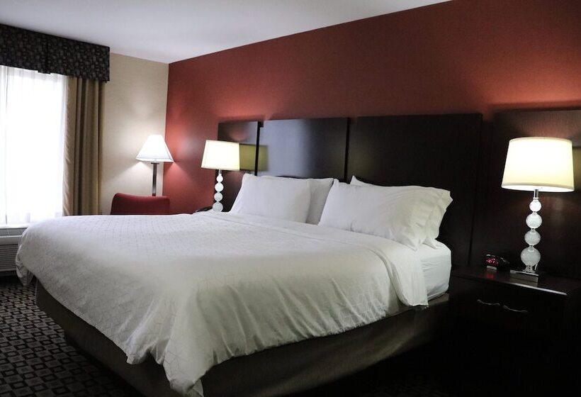 جناح, Holiday Inn Express Hotel & Suites Crawfordsville By Ihg