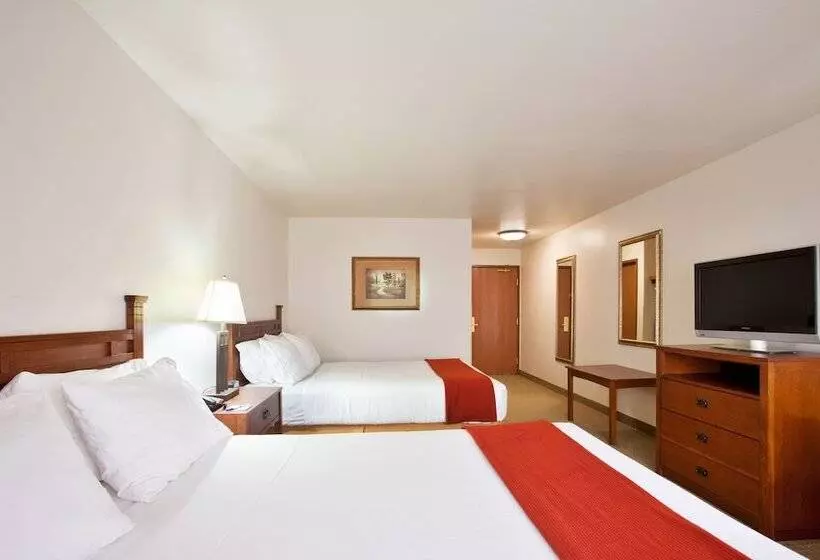 اتاق استاندارد, Holiday Inn Express Hotel & Suites Mattoon, An Ihg